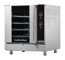 Turbofan Convection Gas Oven, 4 tray-(460w x 660d, 110mm spacing), 35Mj.,10A, bi-rev fan, digital, water inj.